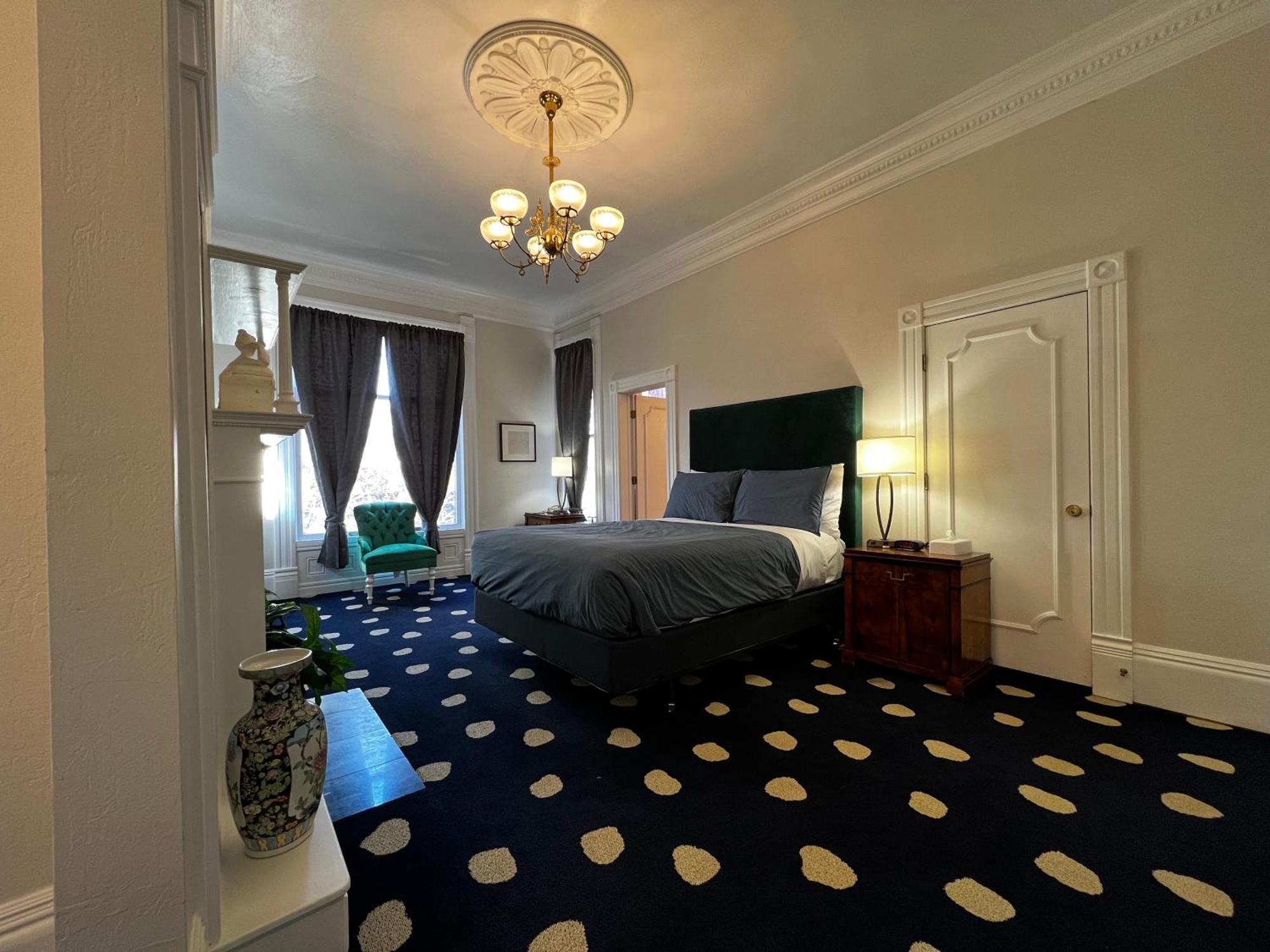 Sterling Hotel Sacramento Bagian luar foto