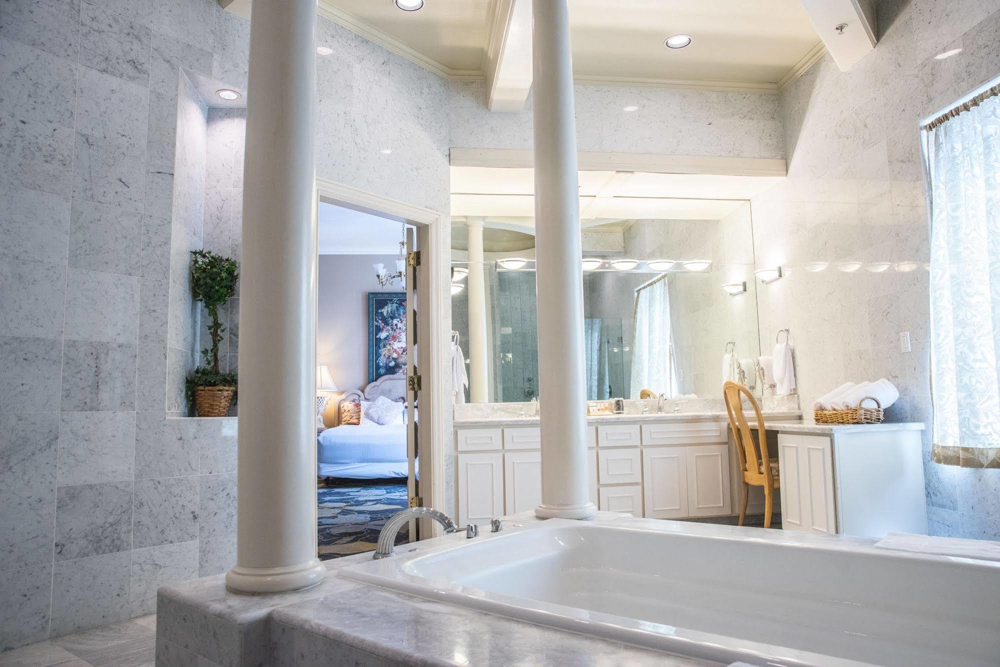Sterling Hotel Sacramento Bagian luar foto
