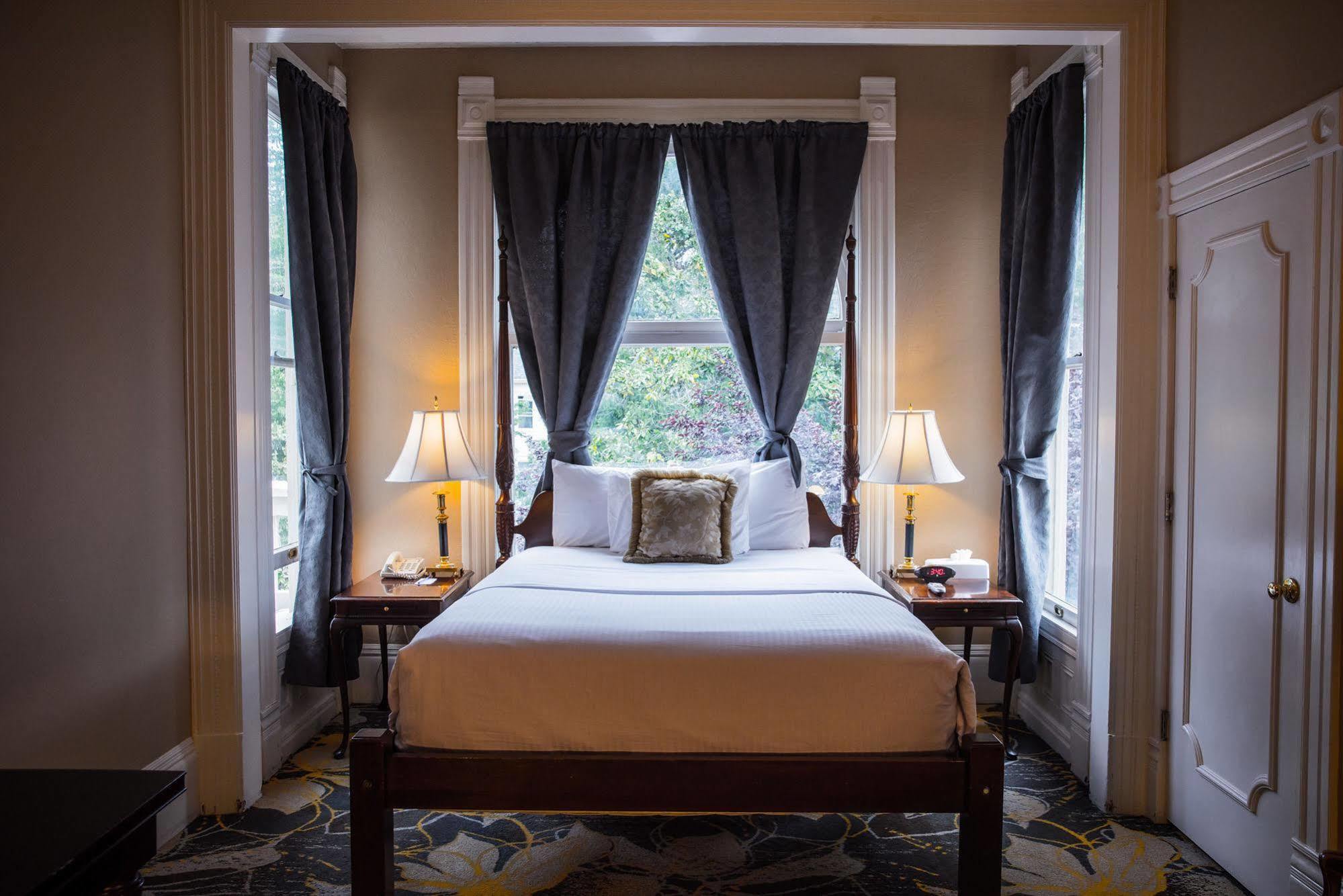 Sterling Hotel Sacramento Bagian luar foto
