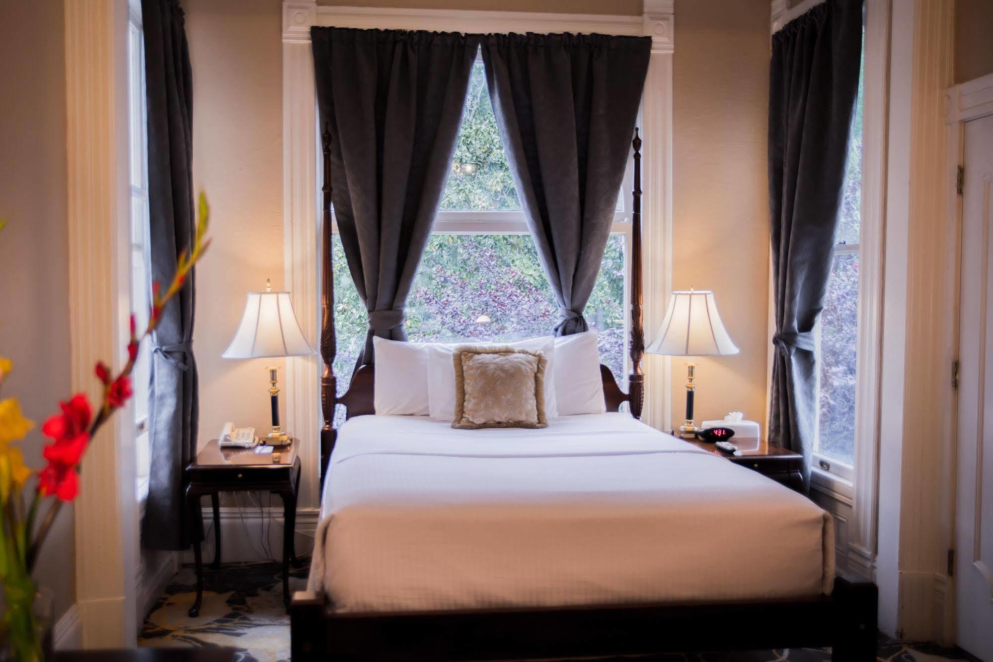 Sterling Hotel Sacramento Bagian luar foto