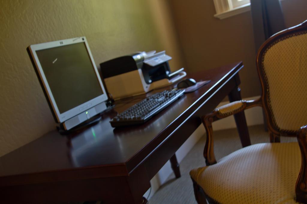 Sterling Hotel Sacramento Bagian luar foto
