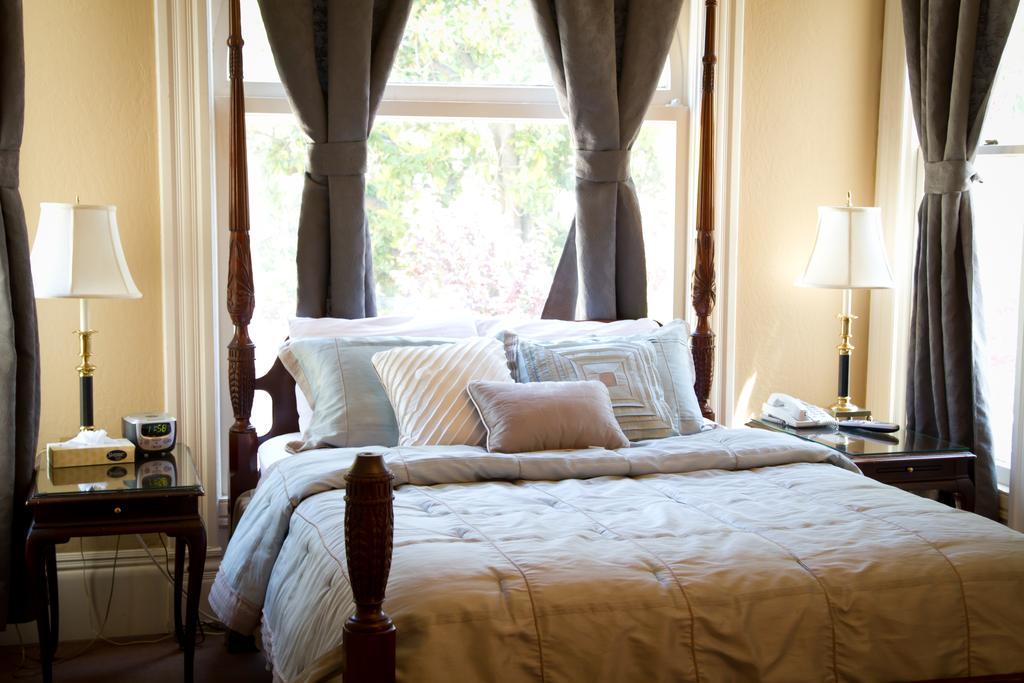 Sterling Hotel Sacramento Bagian luar foto